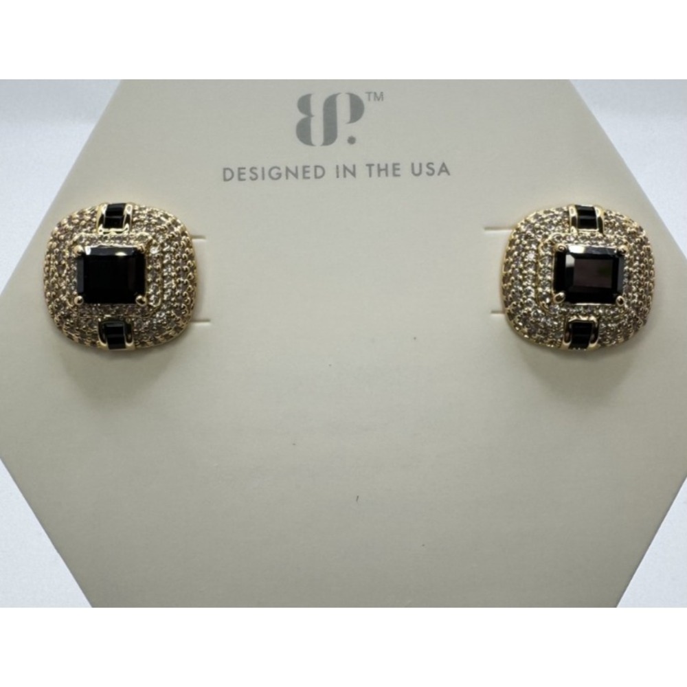Bomb Party Earrings ER24641 The Circle Remains Black Onyx Gold Plated Studs